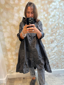 Hope Frill hem Hooded Mac