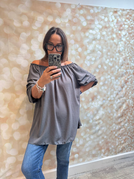 Bardot Top with pleat sleeves
