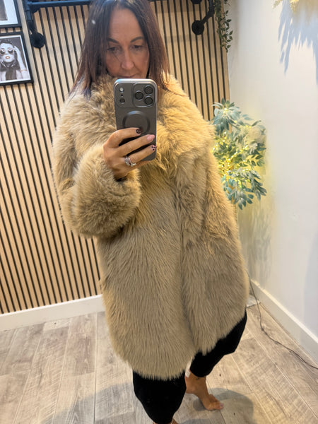 Luxe Fluffy  Midi Fur  Jacket