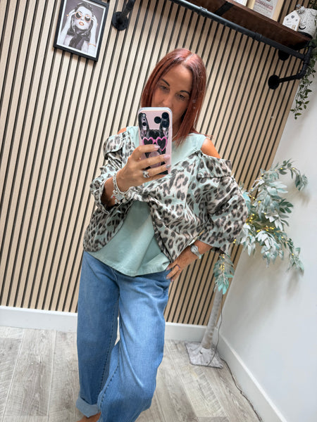 Cold Shoulder Tshirt / Shirt