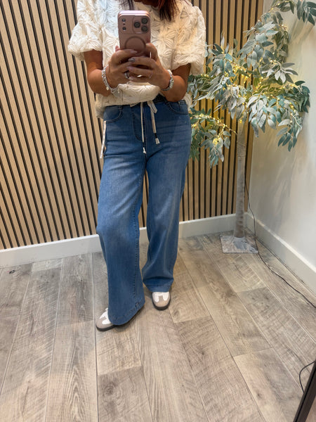 Wide Leg Jogger Style Jeans