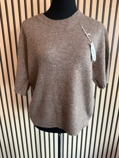 Soft Touch Jumper with short sleeves