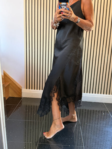 Studio Silky longline Dress with Lace trim
