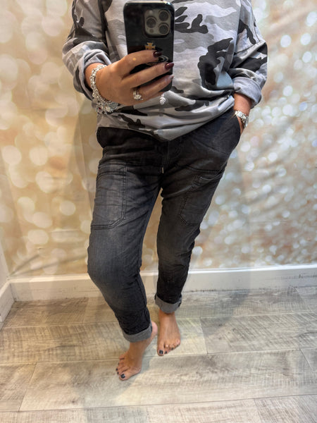 Studio Denim Pocket Jeans
