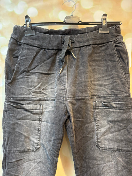 Studio Denim Pocket Jeans