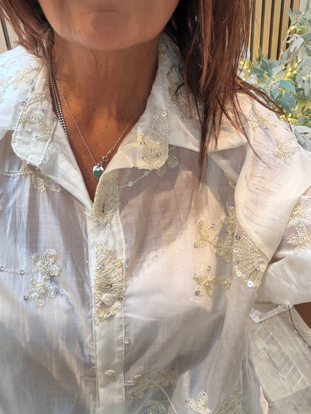 Embroidered Silky sheer Puff sleeve blouse