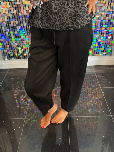 Tapered joggers