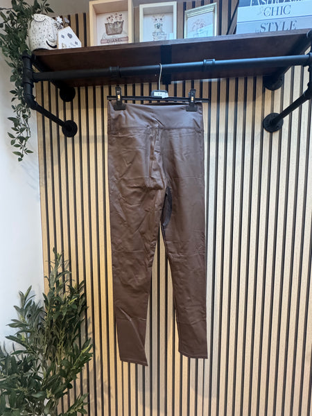 Drop a dress size leggings