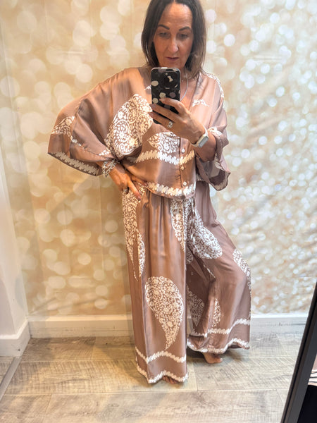 Studio silky Paisley Palazzo trousers / Jacket