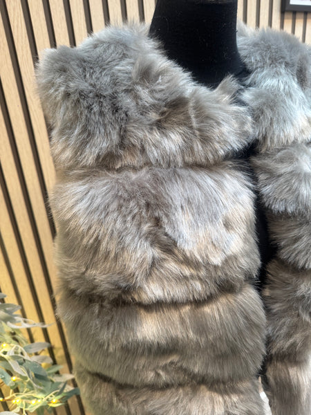 Fur Short Gilet