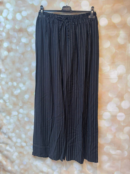 Curve Pinstripe Trouser Set