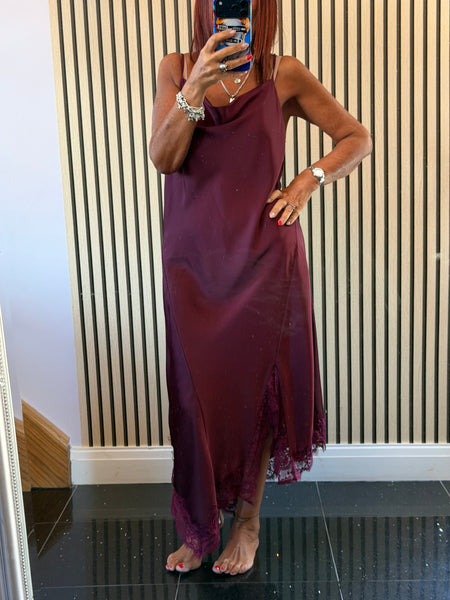 Studio Silky longline Dress with Lace trim