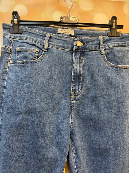 Ankle Grazer Denim Jeans