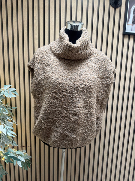 Roll Neck Popcorn Knit Tank Top