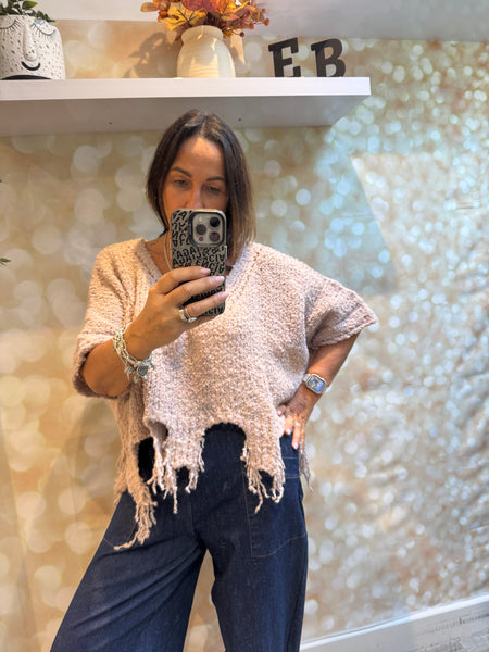 ID Distressed Hem Chunky popcorn Jumper