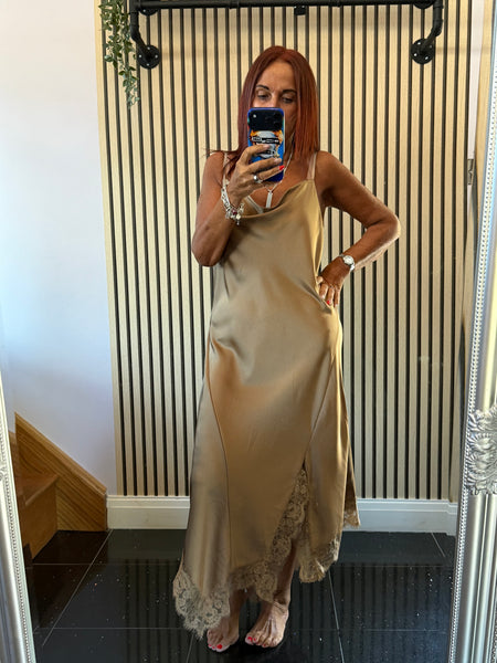 Studio Silky longline Dress with Lace trim