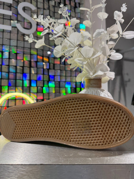 Chunky Sole Glitter Toe Trainer