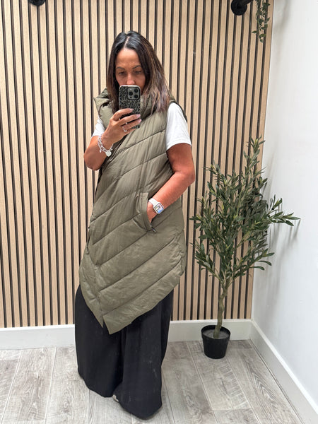 Fly Asymetric Quilted Gilet