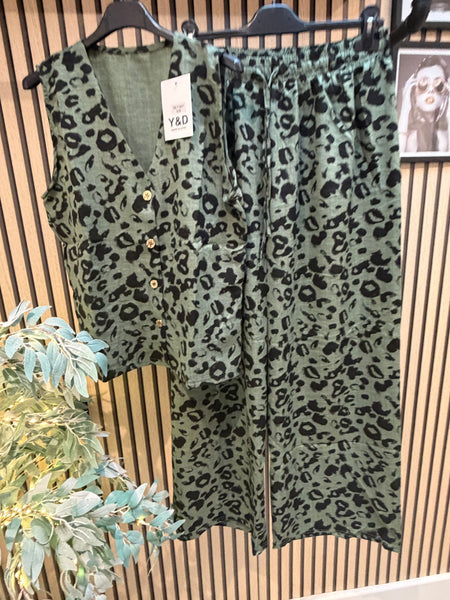 2 Piece Leopard Trouser / Waistcoat set