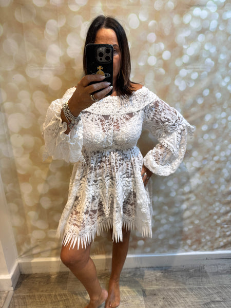 Studio Bardot Long Sleeve  Lace  Dress
