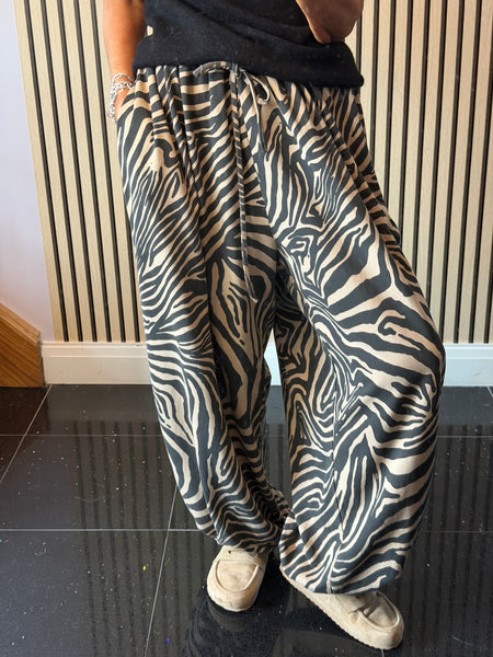 Jersey Zebra Balloon Leg  Trousers