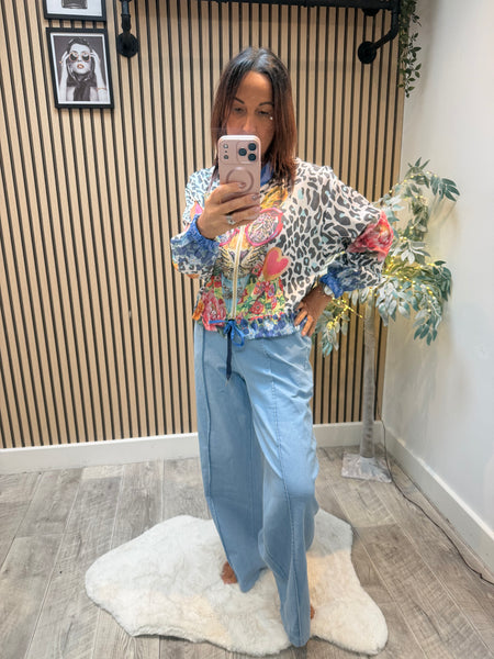 Wide Leg Jogger Style Jeans