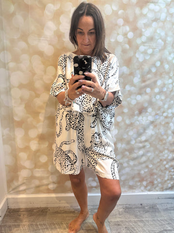 Silky Leopard Shorts / Tunic Set