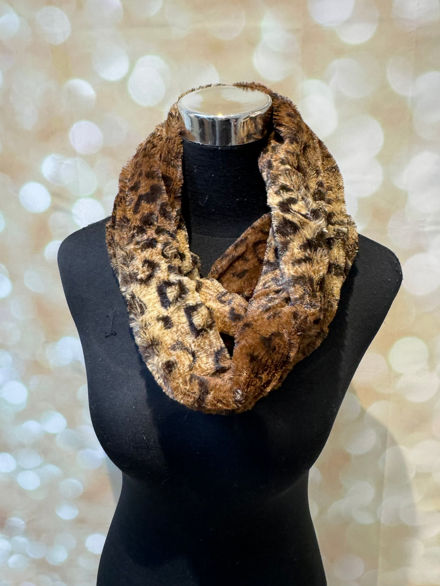 Fluffy Snood