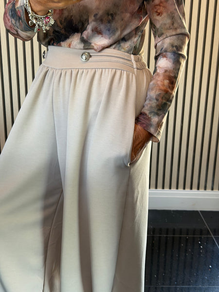 Balloon leg joggers