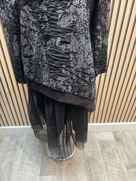 ID Textured / Circle Tulle Corsage Dress