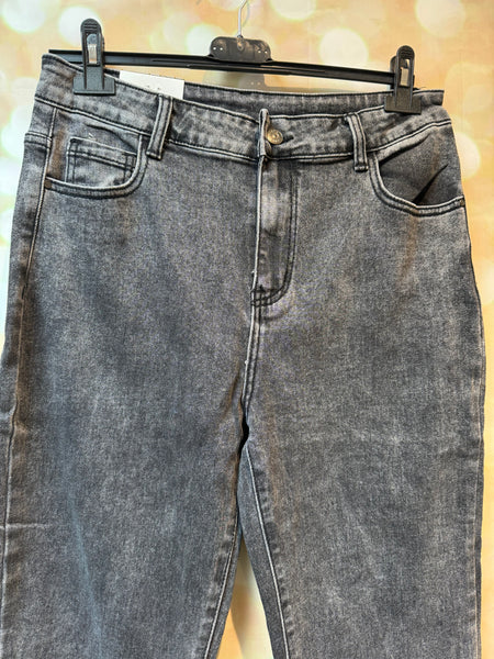 Mom Fit Denim Jeans