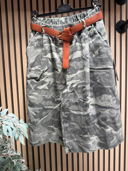 Smart Bermuda Shorts