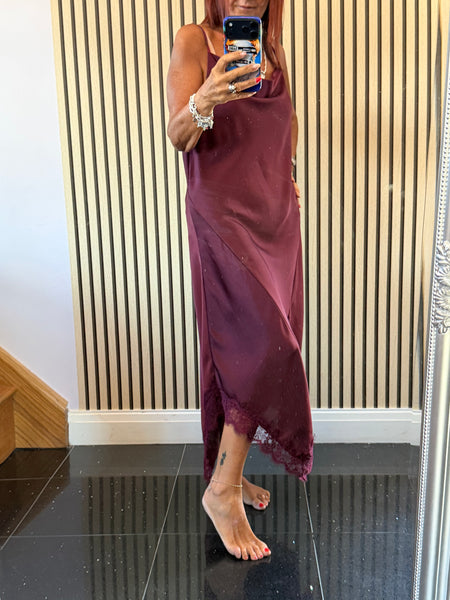 Studio Silky longline Dress with Lace trim