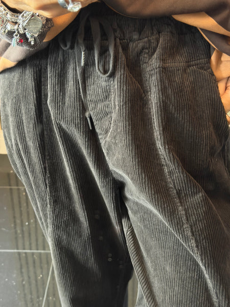 Jumbo Cord Barrel leg Trousers