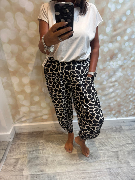 Silky balloon Trousers