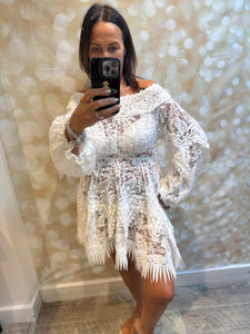 Studio Bardot Long Sleeve  Lace  Dress