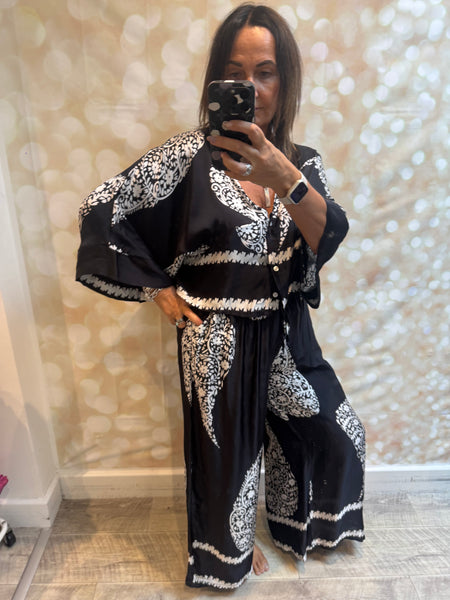 Studio silky Paisley Palazzo trousers / Jacket
