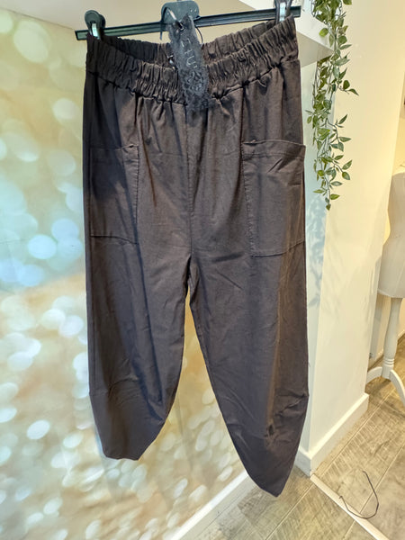 Studio Magic Pocket Trousers