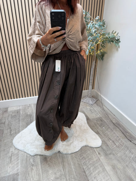 Cotton Balloon Leg Trouser with button detail