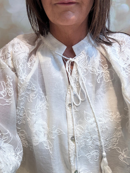 Applique Sheer Short / Blouse Set