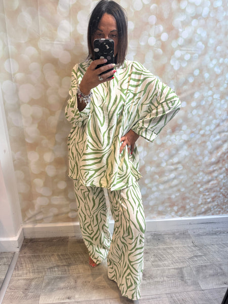 2 Piece Zebra Trouser / Tunic  set