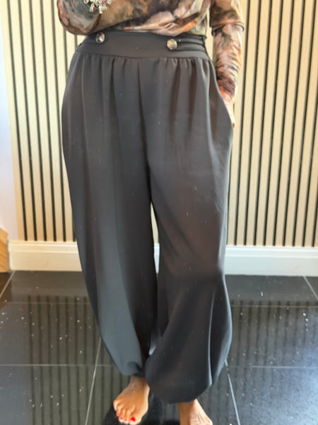 Balloon leg joggers