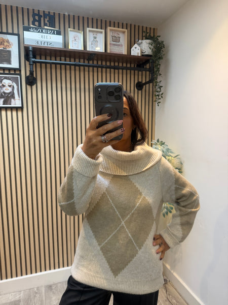 Chunky Knit knit Off the Shoulder Argyle Jumper