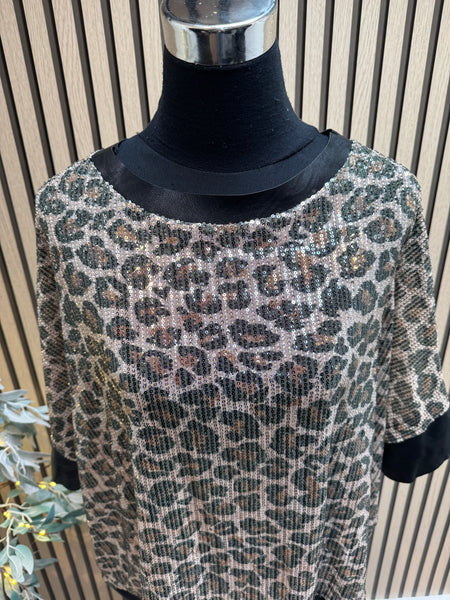 Studio Sequin Tunic/Top