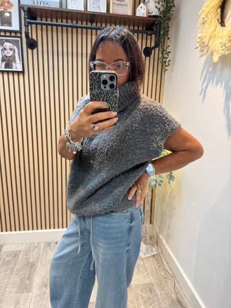 Roll Neck Popcorn Knit Tank Top