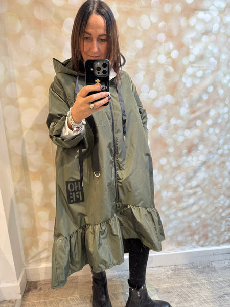 Hope Frill hem Hooded Mac