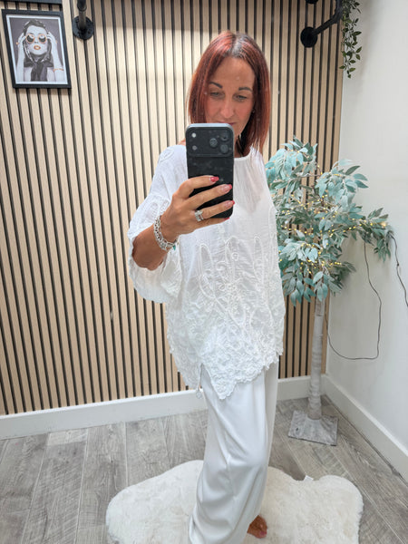 Embroidered Scalloped Hem Tunic/Top