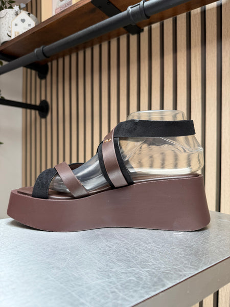 Wedge Cross over Sandal
