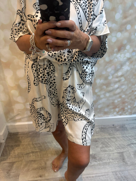 Silky Leopard Shorts / Tunic Set