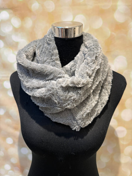 Fluffy Snood